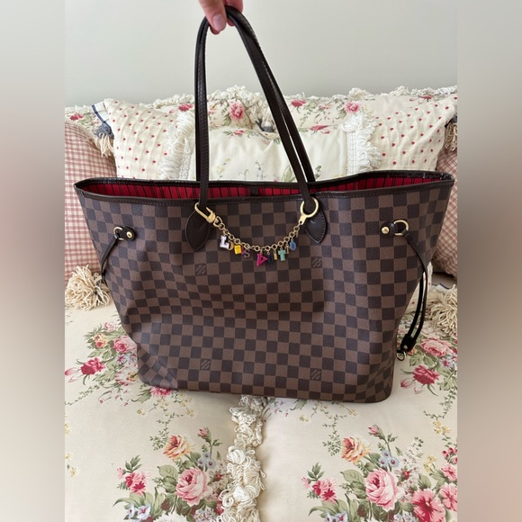 Authentic Louis Vuitton Neverfull GM. - Picture 2 of 16
